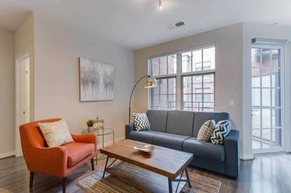 Two-Bedroom On H 77