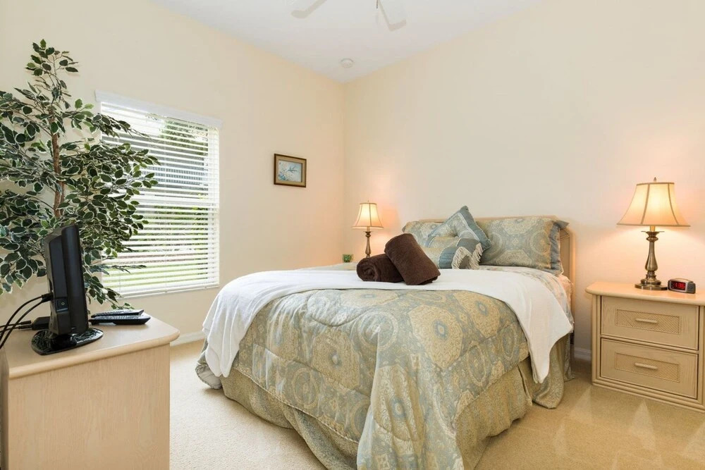 Beautifully Furnished Executive Home on Gated Community Near Disney and Champions Gate - 388
