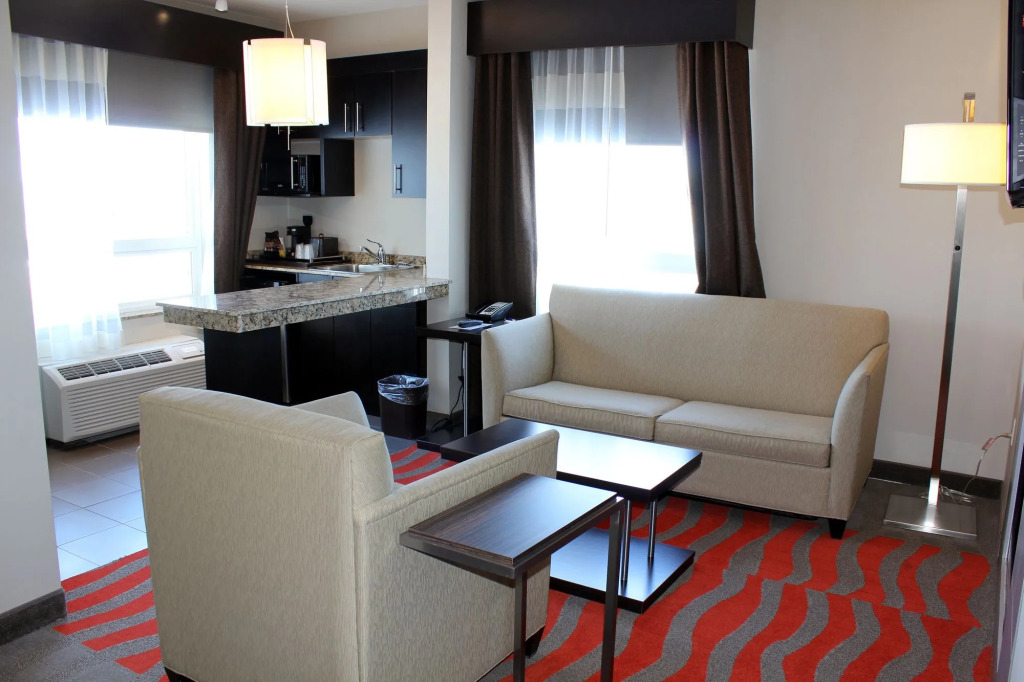 Chateau Inn & Suites Bonnyville