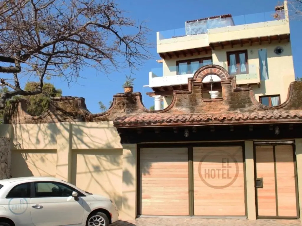 El Hotel