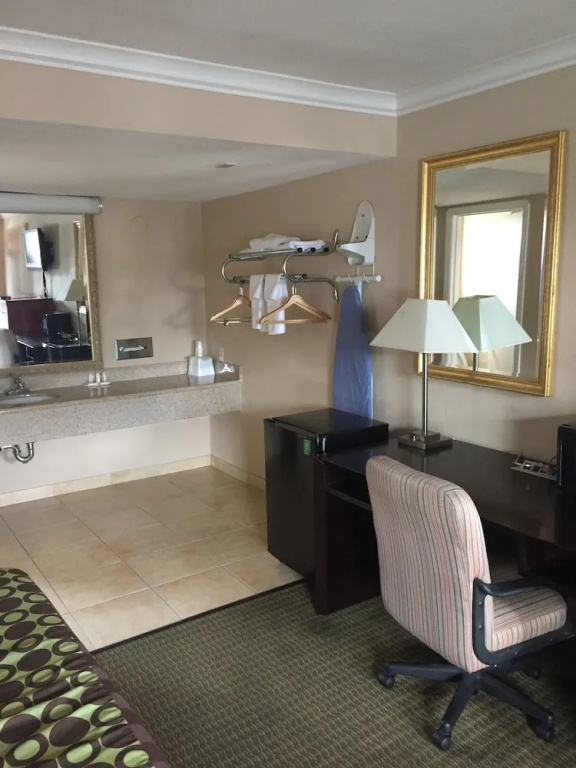 American Inn Stockton
