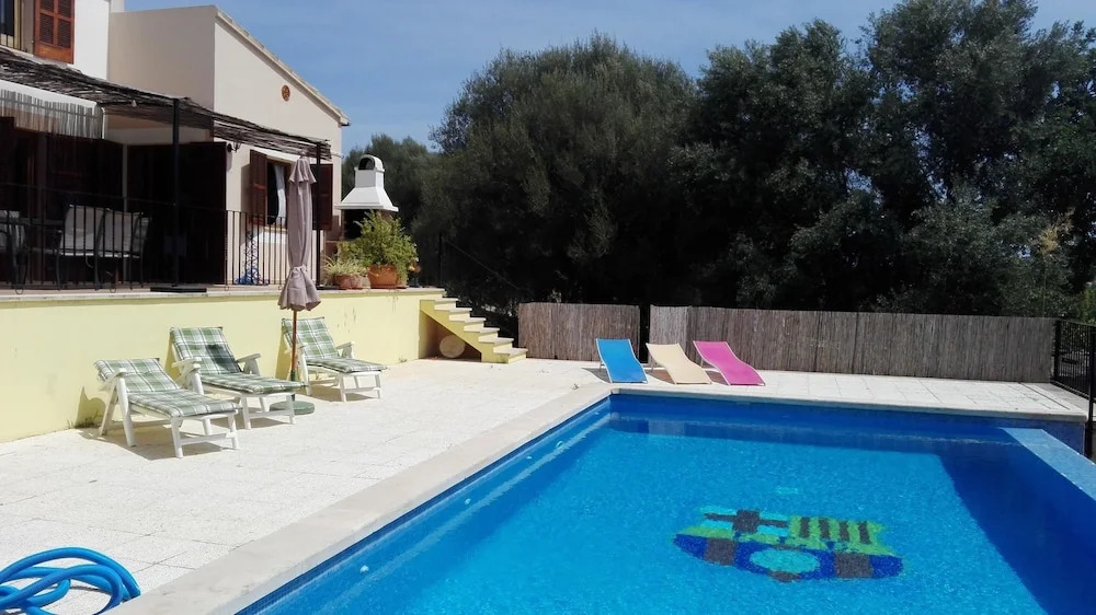 Villa With 4 Bedrooms in Manacor, With Wonderful Mountain View, Privat