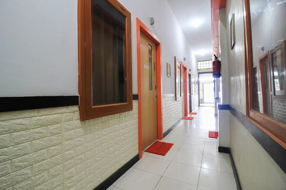 SPOT ON 2252 Ranira Homestay