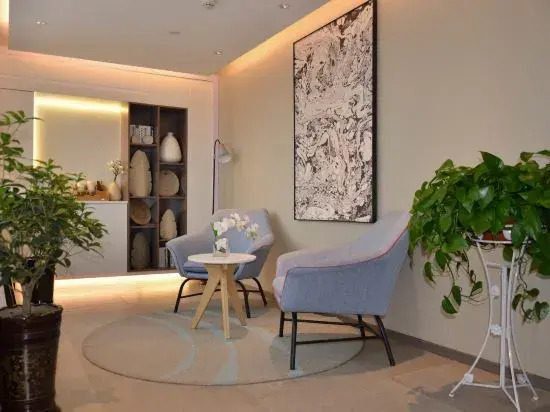 Homeinn · neo Hotel (Lanzhou High-Speed Railway West Station Old Street)