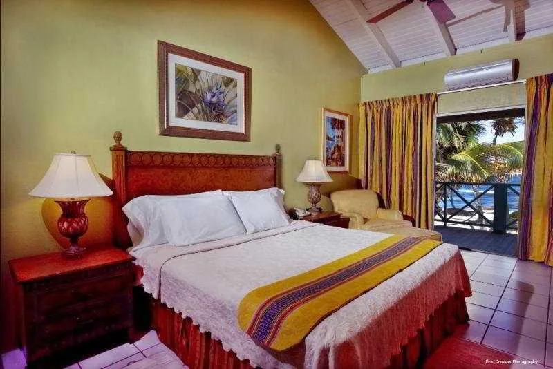 Hibiscus Beach Resort