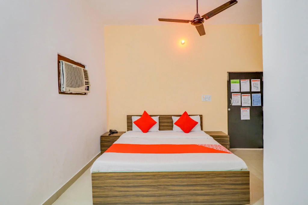 OYO 76206 Kanak Residency