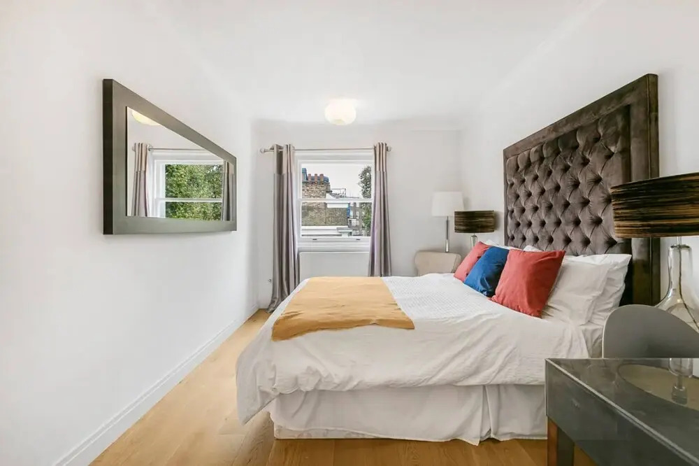 Knightsbridge Home Views Over Hyde Park