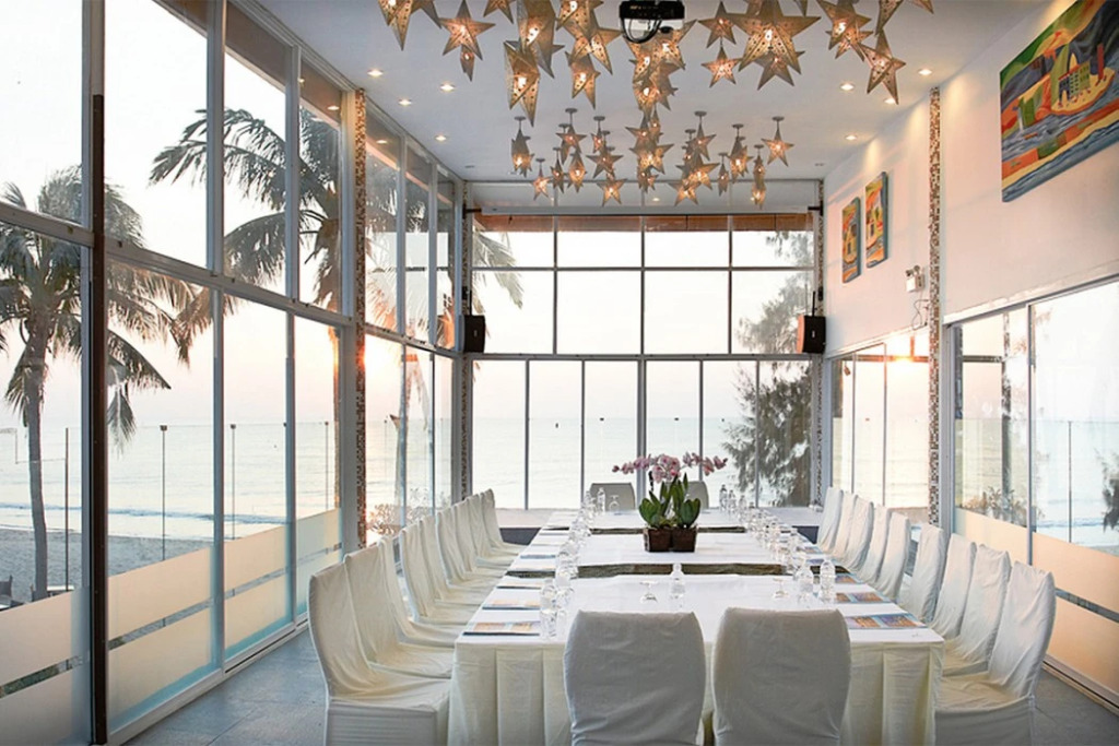 Dhevan Dara Beach Villa Kuiburi