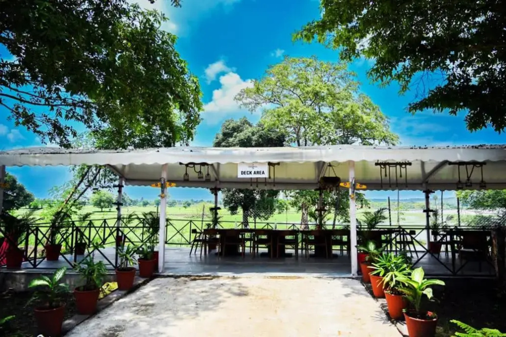 TGI Insignia Resort and Villas
