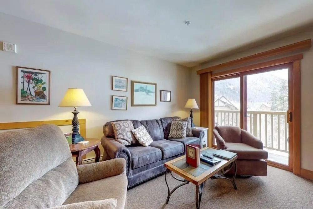 1 Bedroom Colorado Mountain Vacation Rental in River Run Village with Convenient Access to Ski Slopes