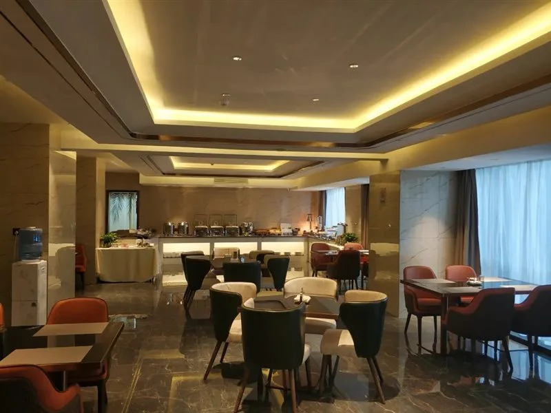 Yeste International Hotel (Guiyang Yunyan District Future Ark)