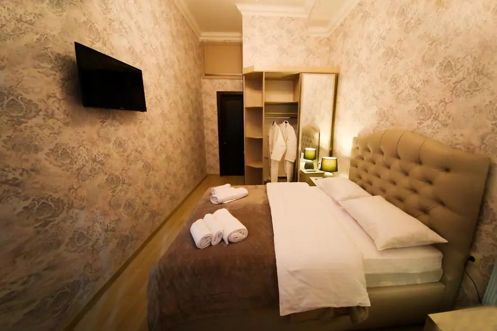 Stone Hotel