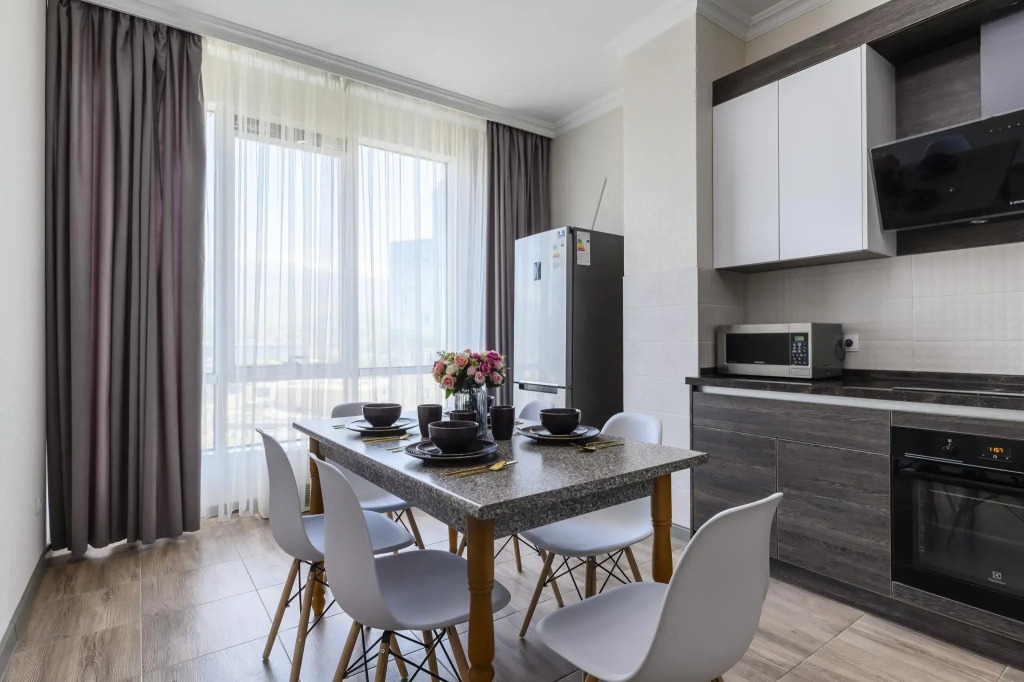 Almaty Apartments (Алматы Апартментс) на проспекте Аль-Фараби  9 блок 5Г