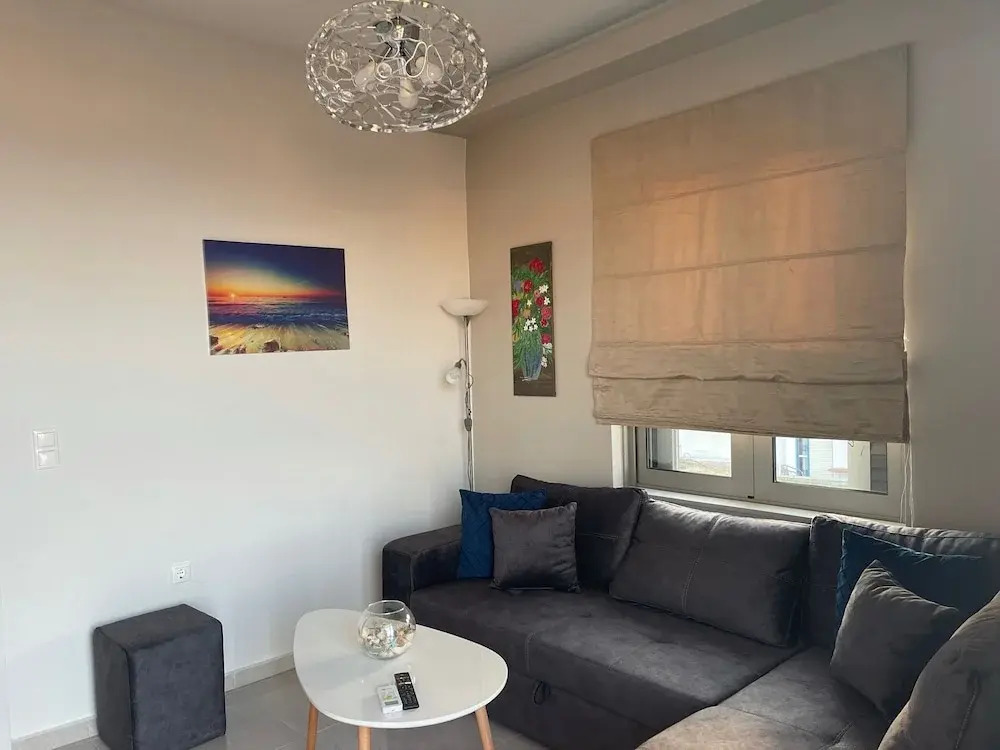 Inviting 2-bed House in Panormos in Rethymno