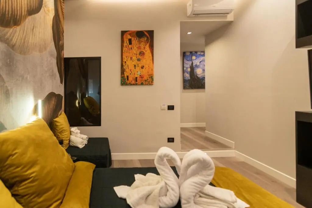 VESUVIANUS Rooms and More