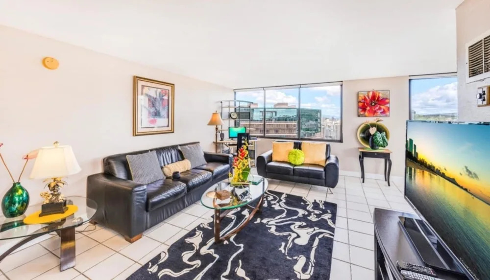 Penthouse Ph104
