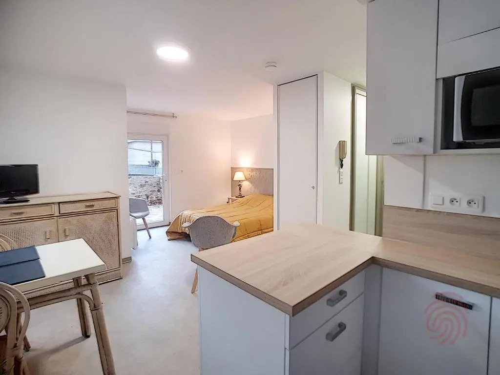 Appartement Lamalou-les-Bains, 1 pièce, 2 personnes - FR-1-451-61