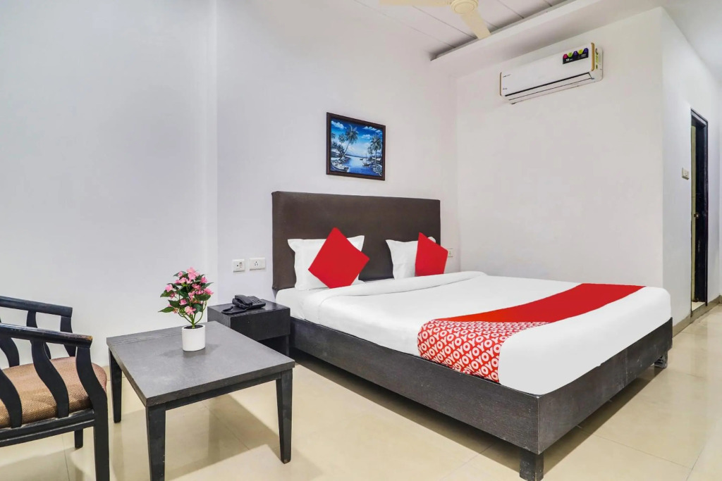 OYO Flagship 80523 Qualia Hotel Dilsukhnagar