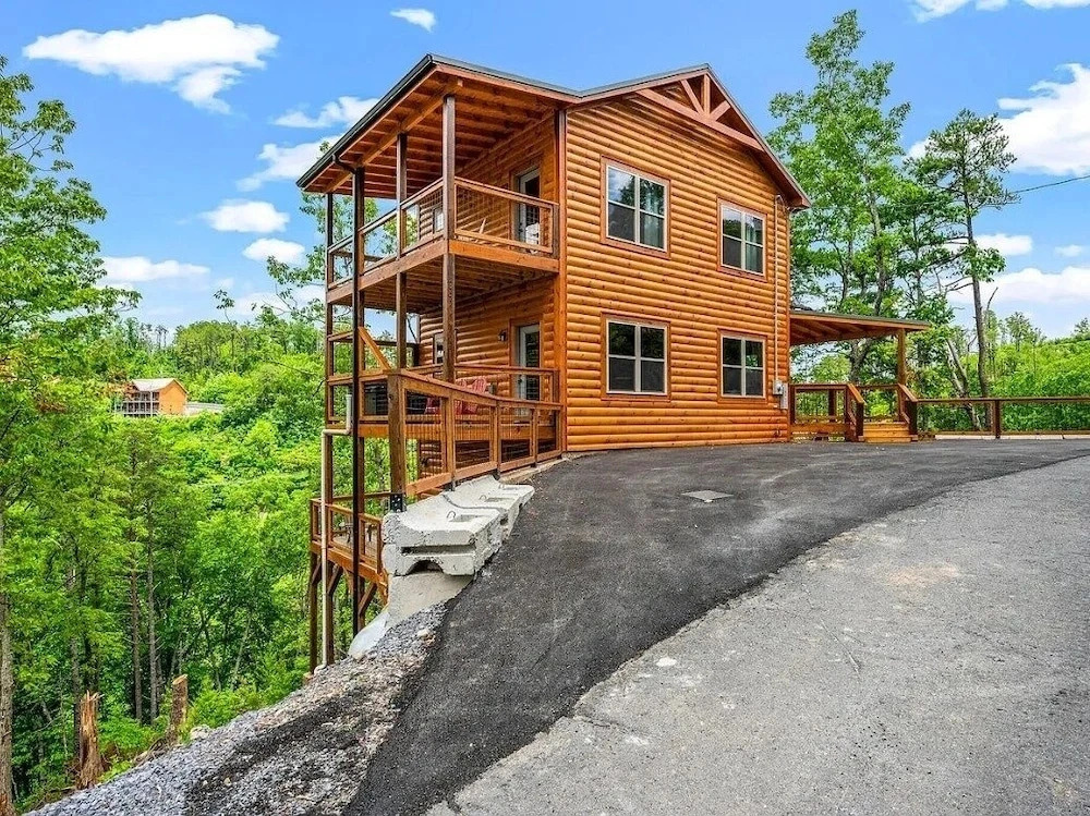 Moonlight Ridge 2 Bedroom Cabin