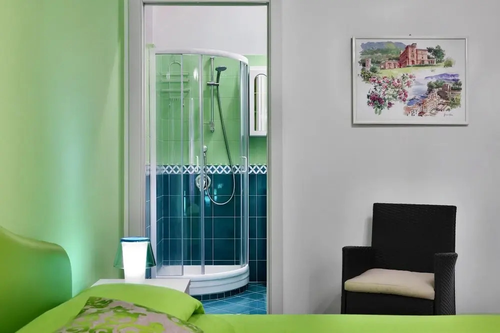 Stella House Comfortable 3 Bedrooms Large Apartment in the Center