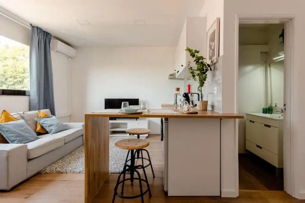 Stylish and Elegant Studio - Best View and Location in Coimbra Downton