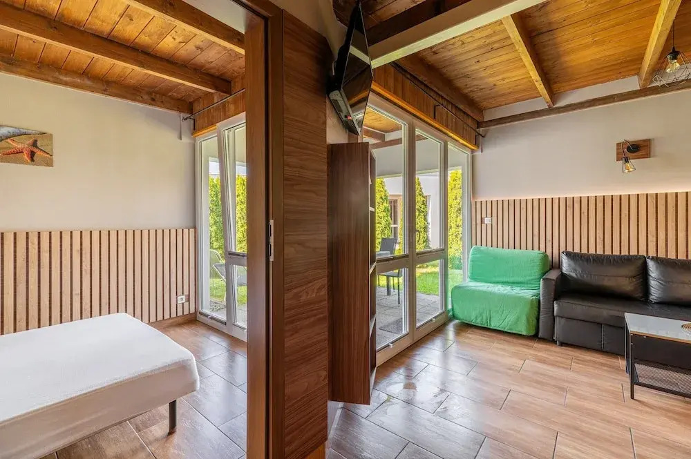 Comfortable Holiday Homes Near the Sea, Pool
