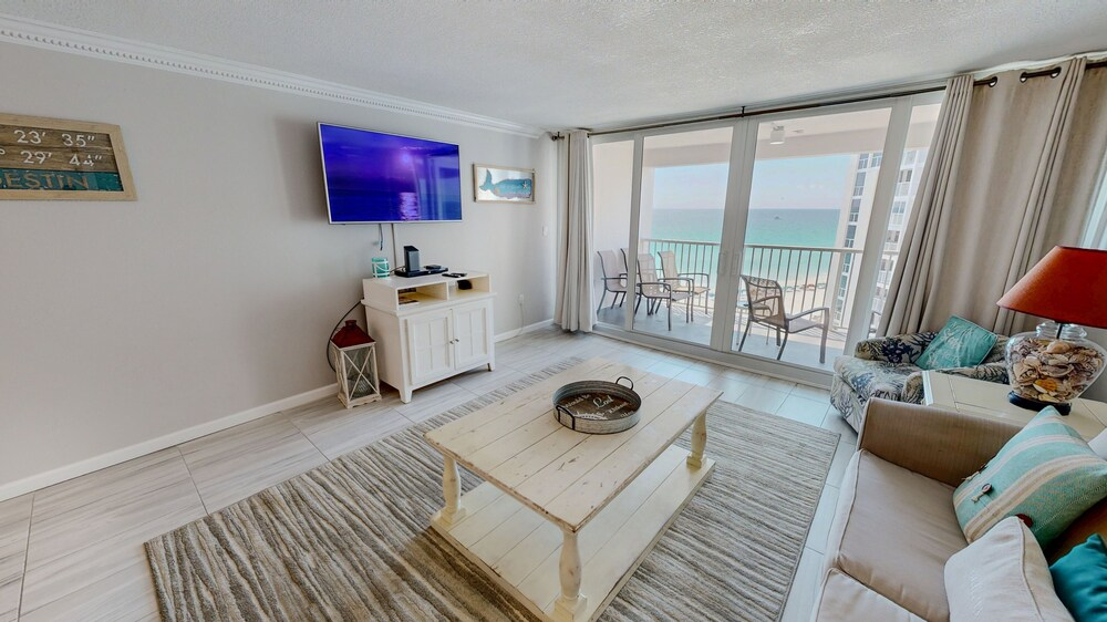 Shoreline Towers 1105 2 Bedroom Condo