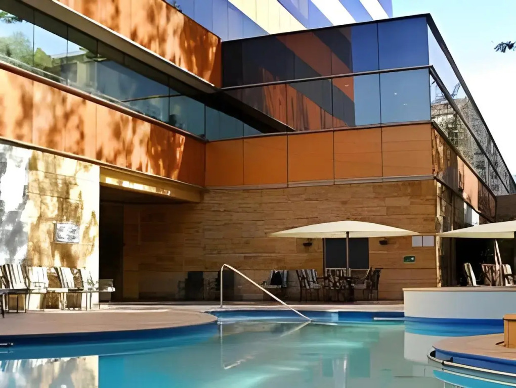 Boulevard Suites Ferrat