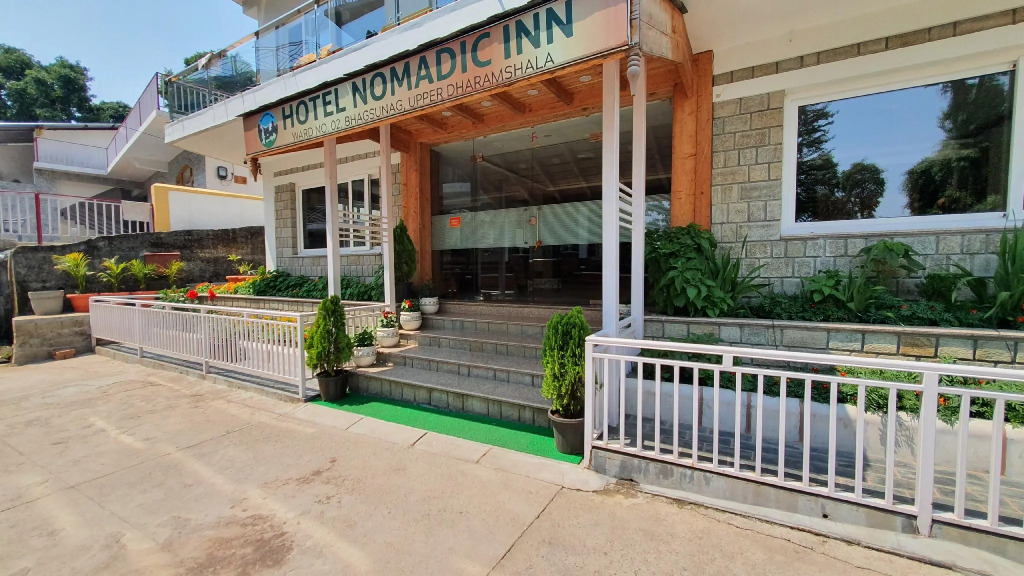 Nomadic Inn