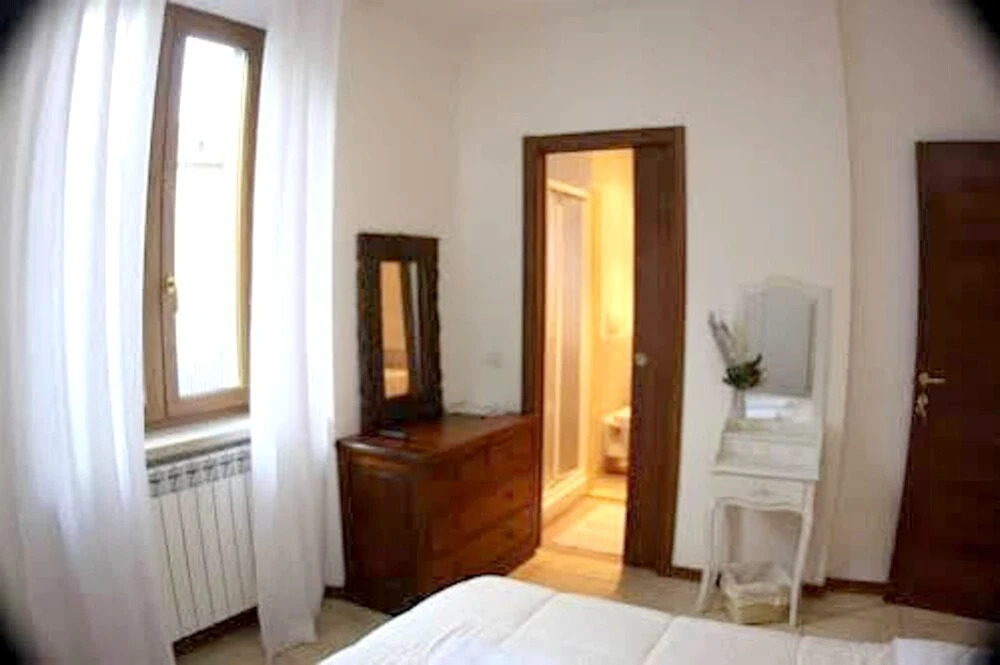 Apartment With 3 Bedrooms in Siena, With Wifi