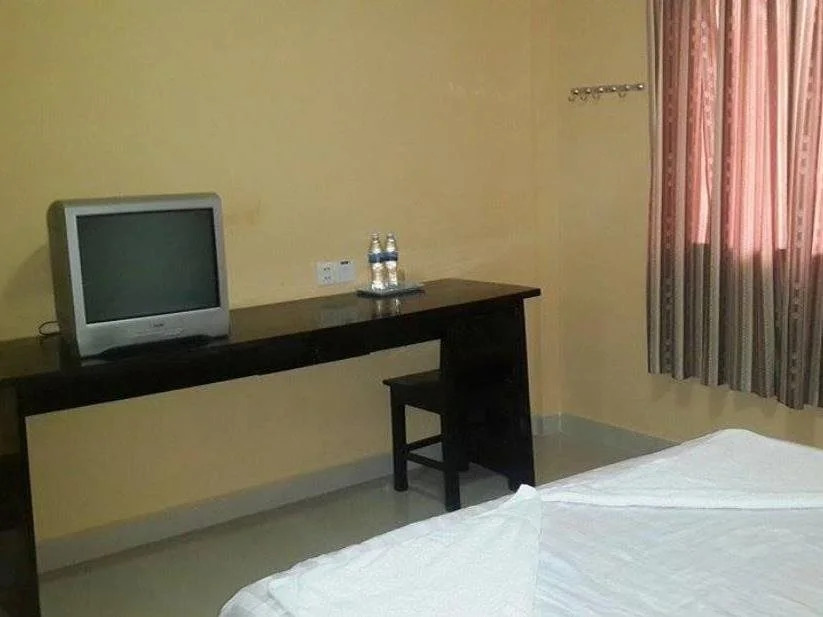 Golden Palace Hotel