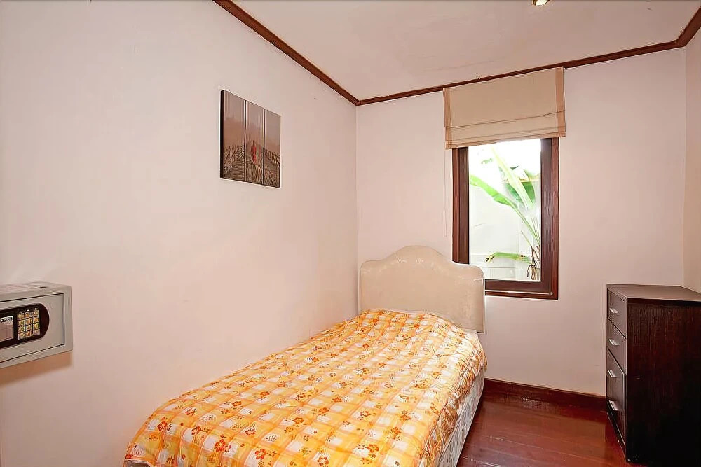 Beachfront Resort Villa Baan Tawan 3BR