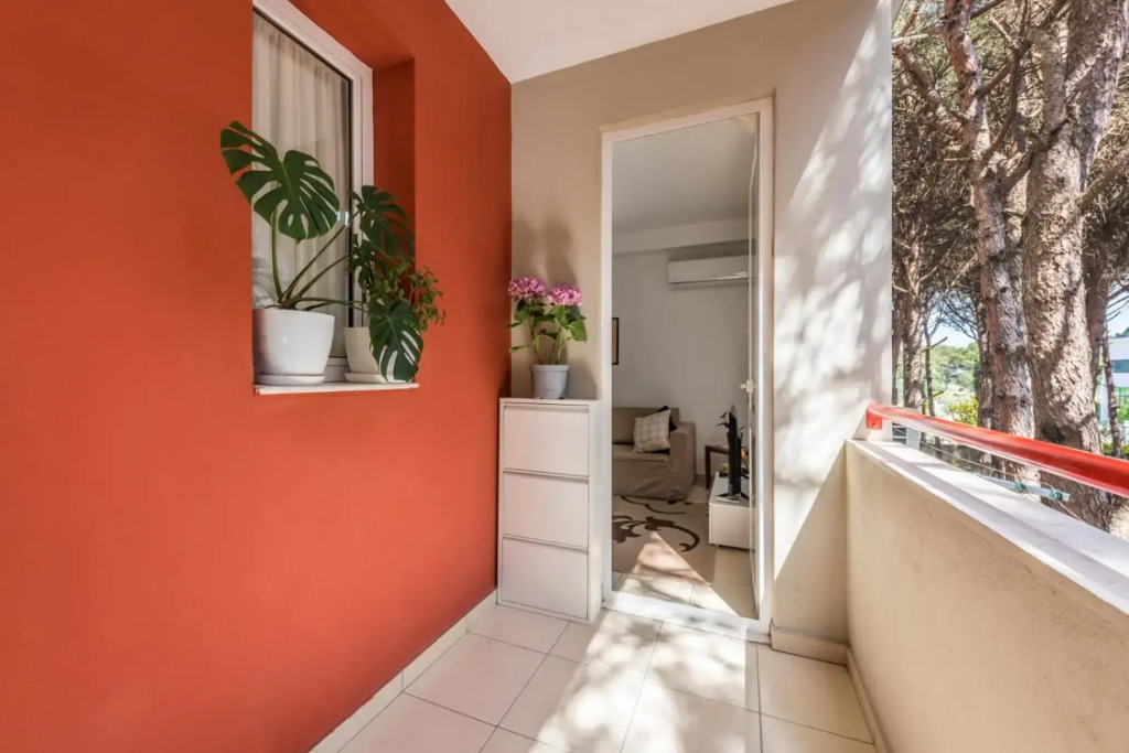 Lovely Apartment 50 m near the Sea
