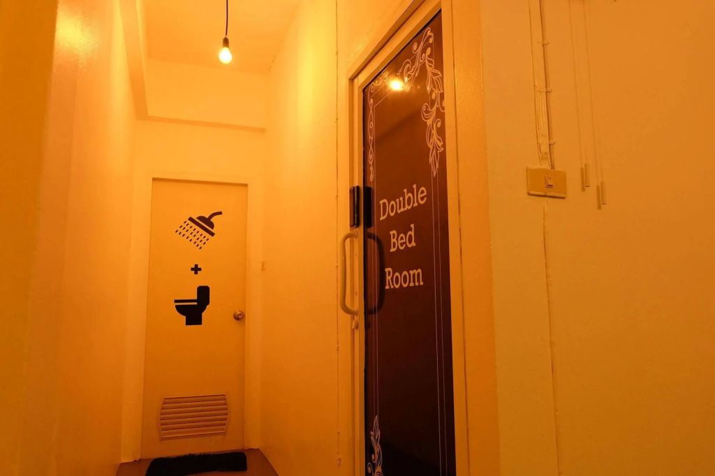 Finlay House - Hostel