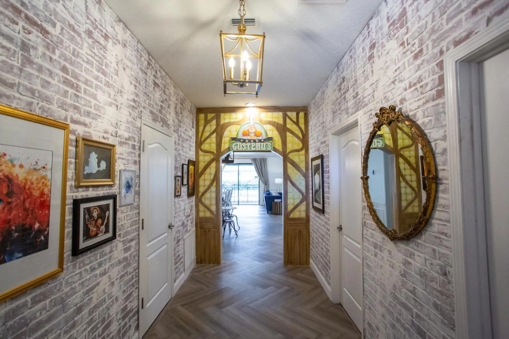 Pixar Paradise Pool & Spa Sleeps 20 Near Disney