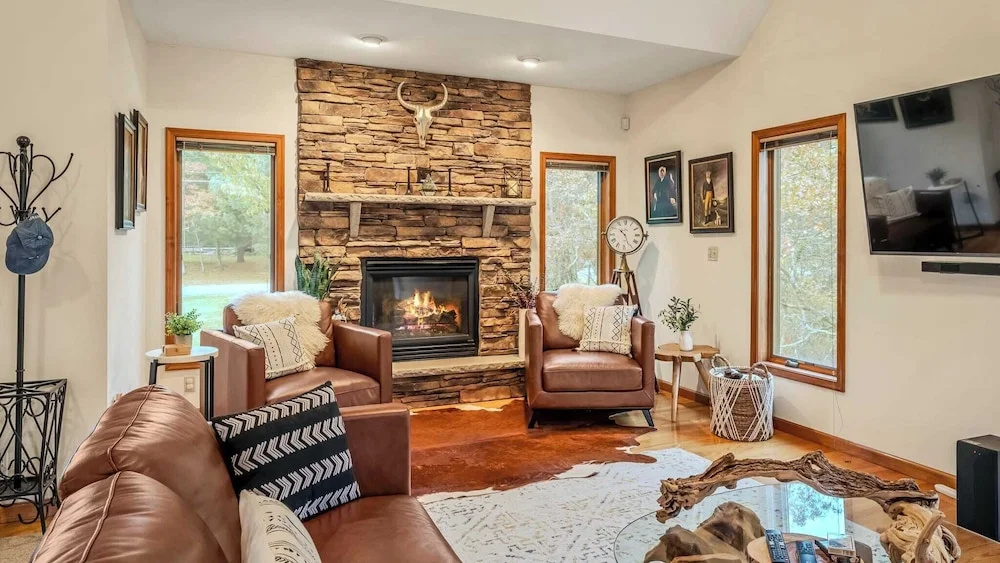 Entertainer's Home w/ Deck, Game Room & Hot Tub Lake View Retreat by Avantstay