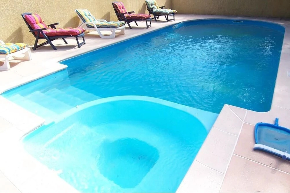 Orinella Rossa - SWIMMING POOL IN RESIDENCE Chalet 2