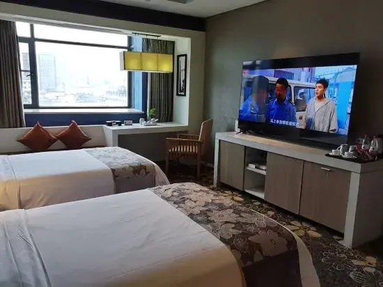 Bingly Hotel (White Feather Road, Xixia, Nanyang)