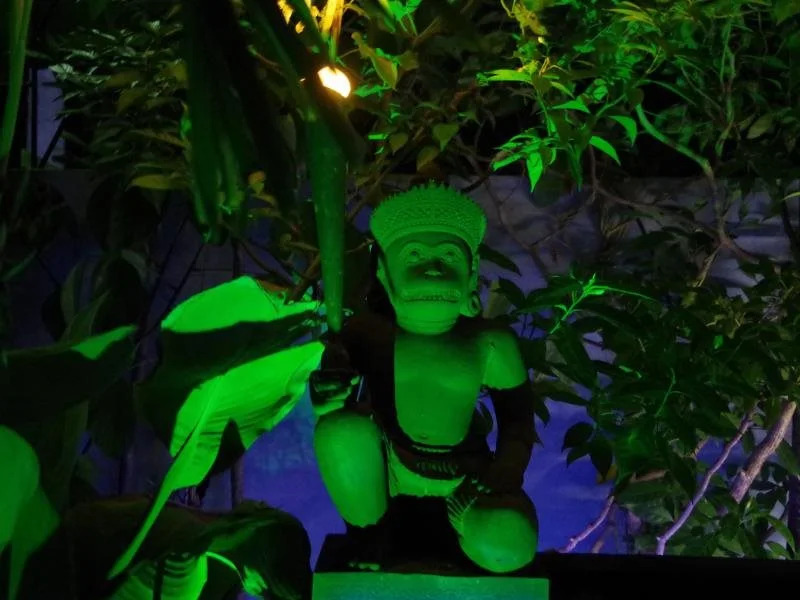 3 Monkeys Villa Hotel