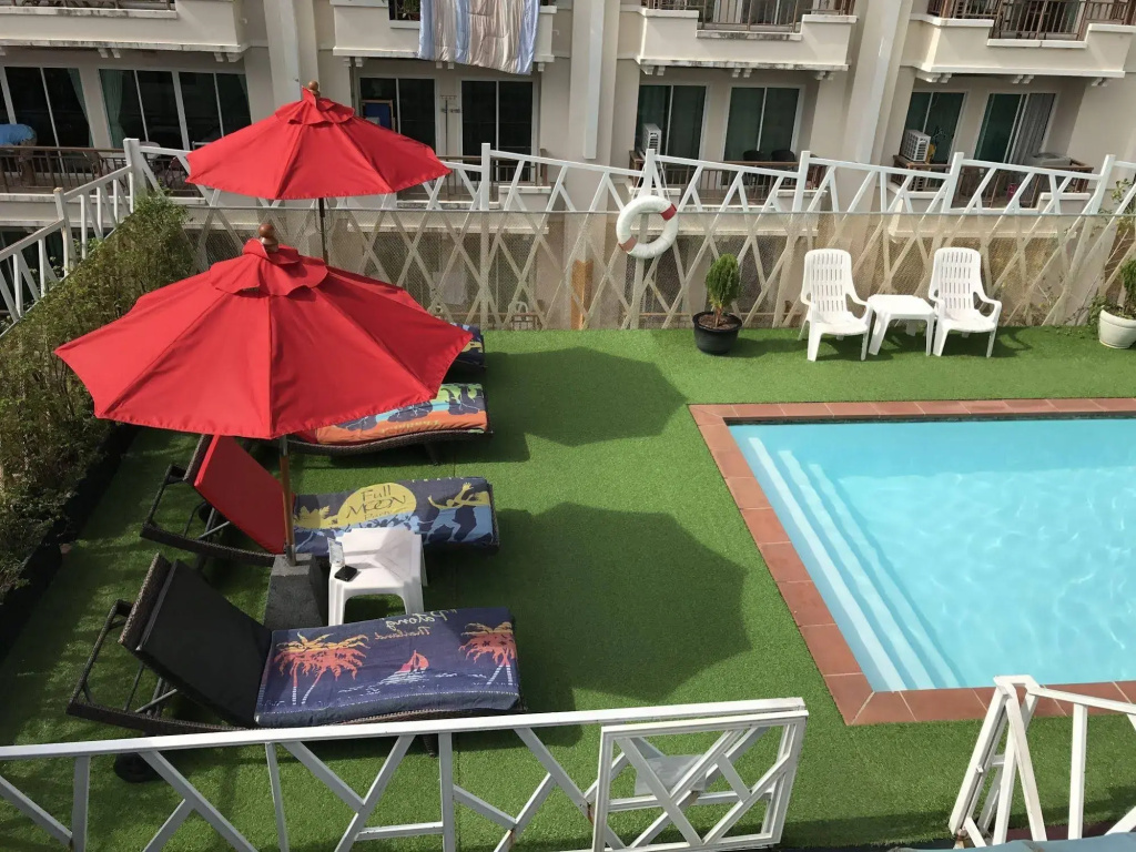 PJ Patong Resortel