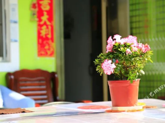 Hanshe Seaside Inn