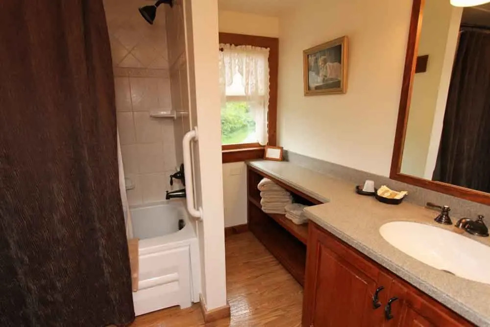 Rocky Acre Farm Bed and Breakfast