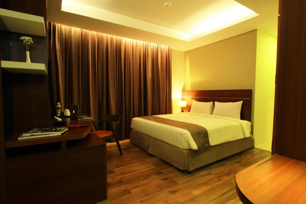 Fox Hotel Nagoya Batam
