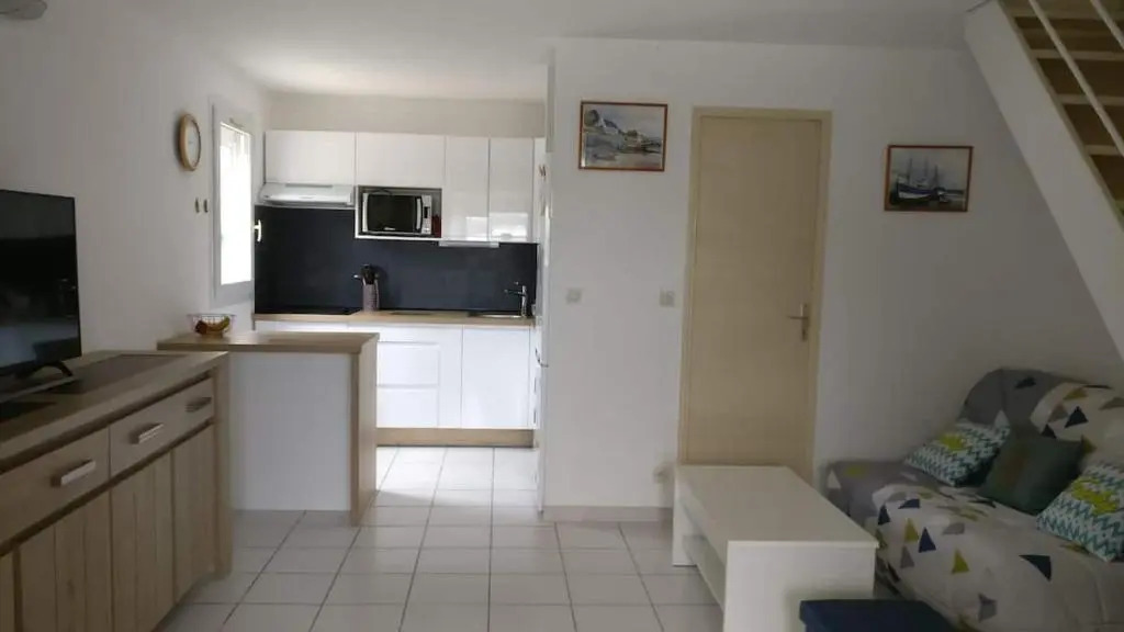 Rêve Bleu, Maison T3 Frontignan Plage avec Jardin, Mer à 250m, Clim & Parking