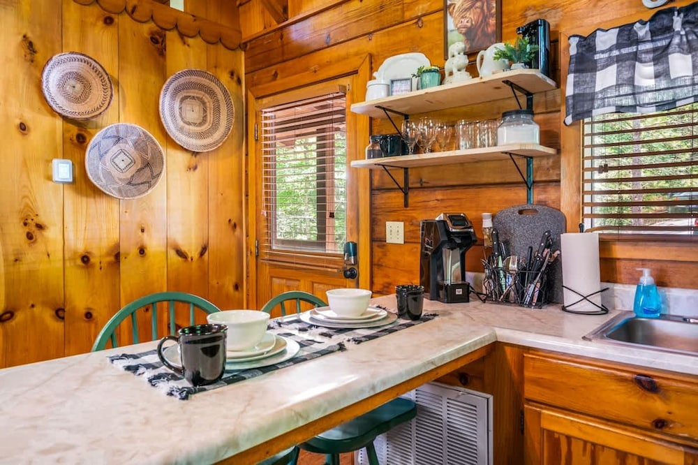 Location Private Log Cabin Hot Tub Fireplace