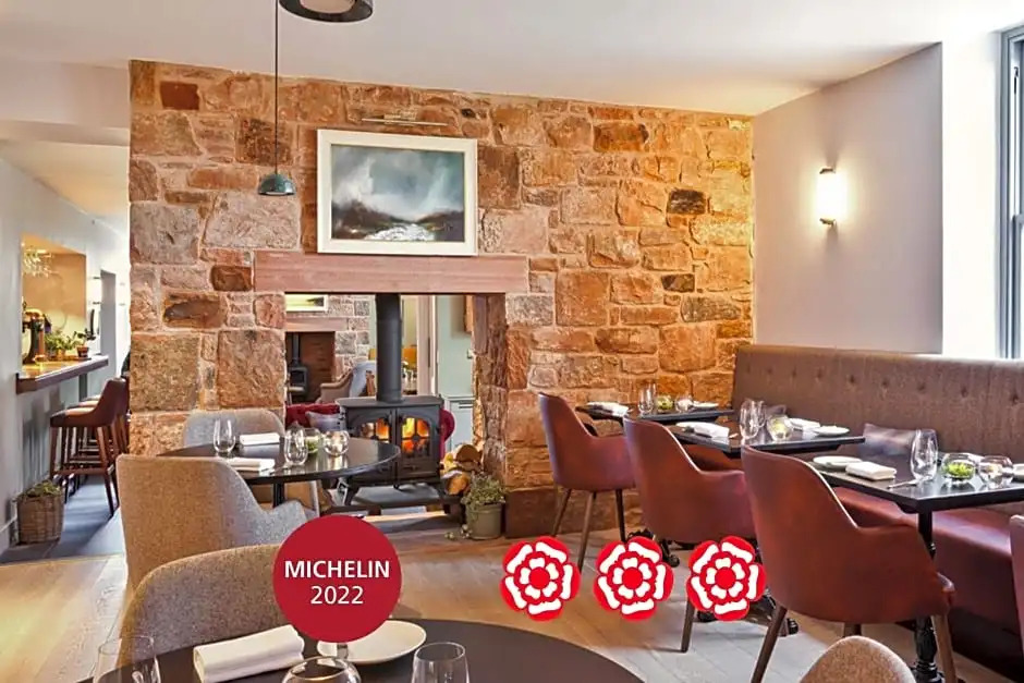 Pentonbridge Inn - Restaurant with Rooms
