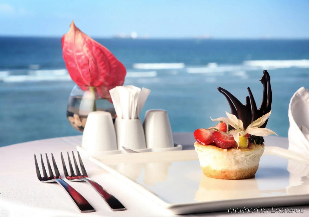Sea Cliff Hotel