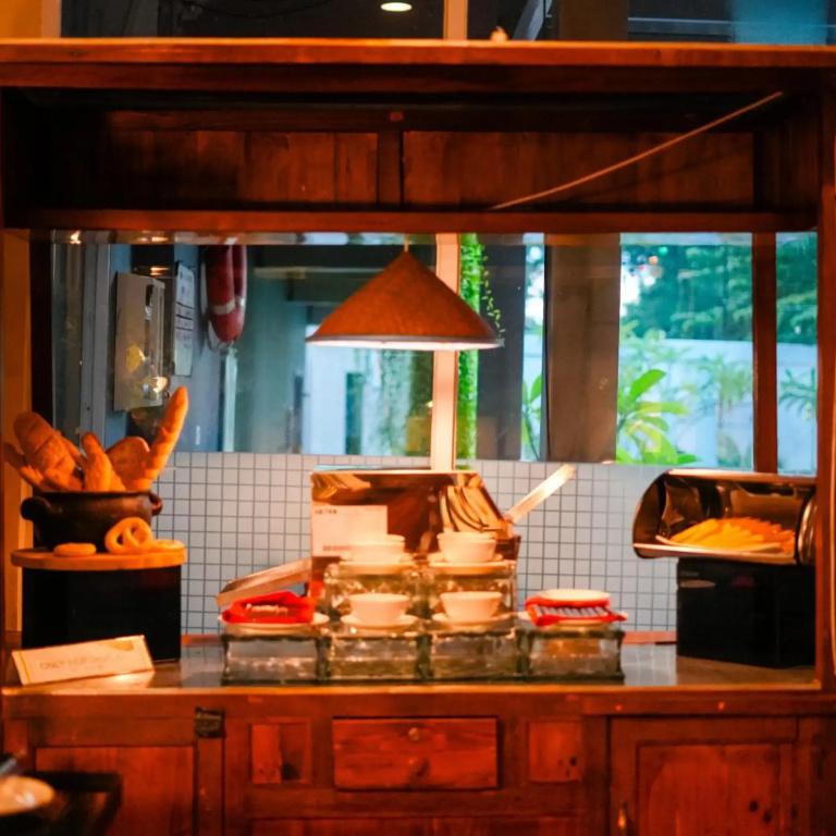 Patra Dumai Hotel