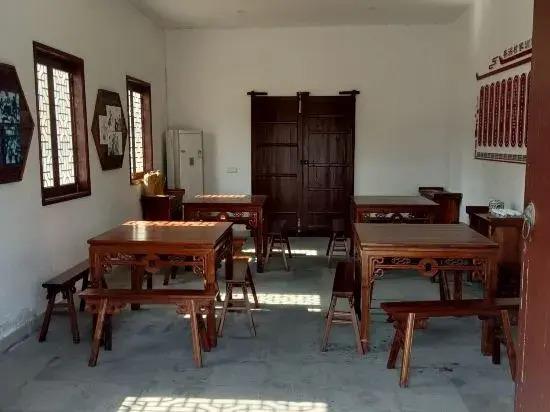Dianshan Lake Liuxia Shiguang Homestay（Cai Bang Cun Store ）