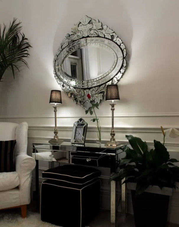Andre's Mews Luxury Serviced Apartments